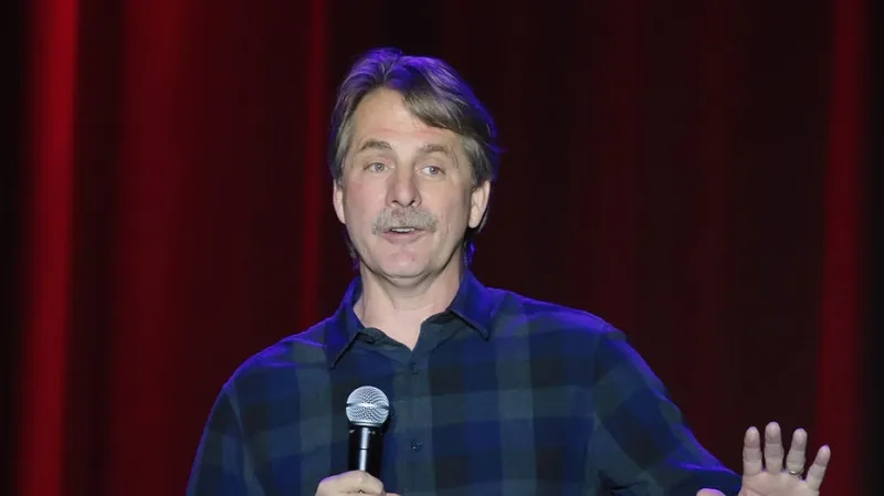 Jeff Foxworthy says Hollywood has not understood regular Americans in a 'long, long time'