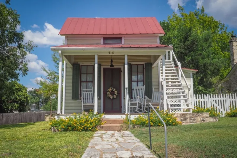 The Charm of Fredericksburg's Sunday Houses