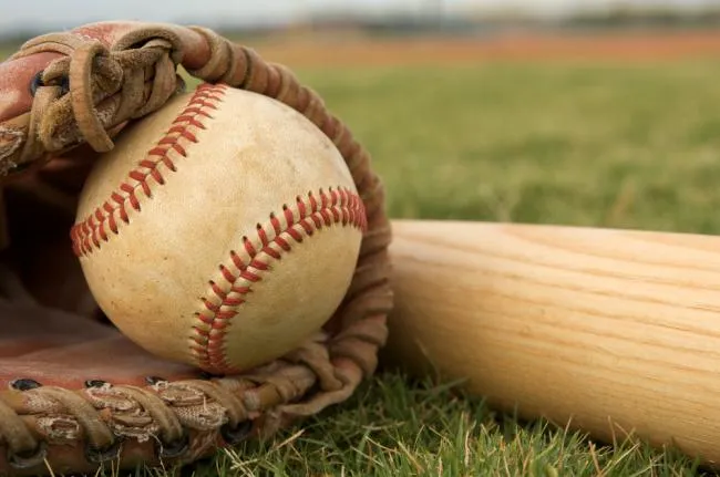 Vincennes 10's Win, 9's Split in OVR Play At Cub League