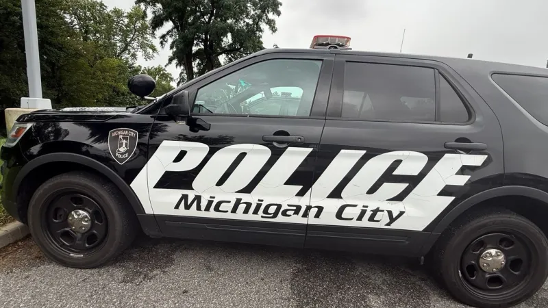 Teen arrested after seriously injuring man in stabbing, Michigan City Police say