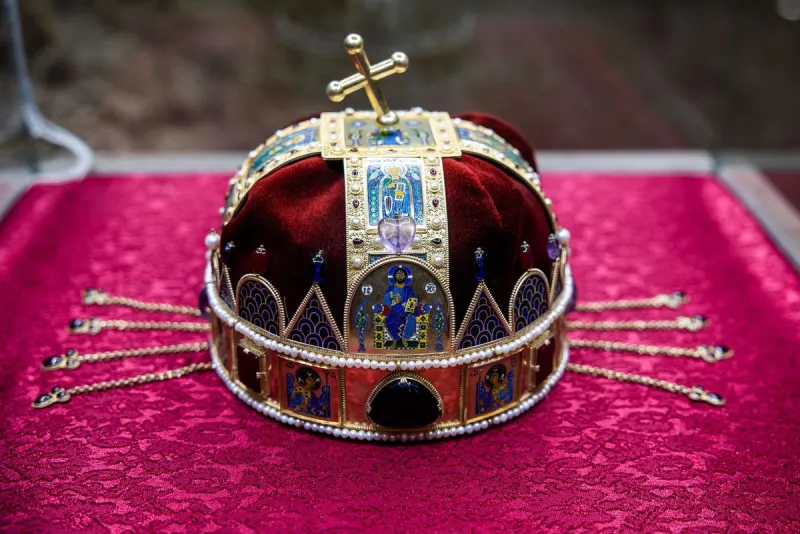Wait, WHAT? Hungary's Crown Jewels Spent 25 Years in Fort Knox