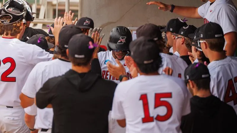 Baseball Garners ABCA Team Academic Excellence Award