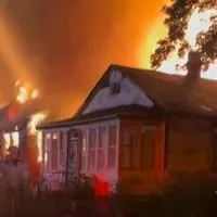 Fire spreads through four Northwest Indiana homes Sunday