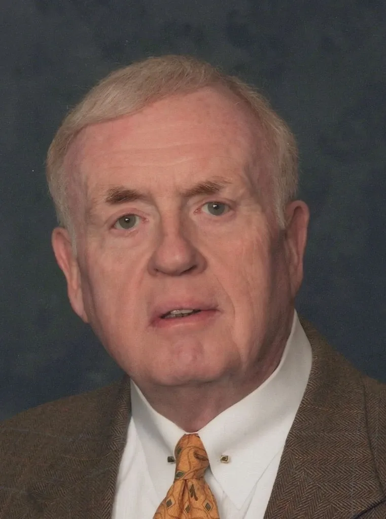 SERVICE SET FOR COMMUNITY LEADER, VOLUNTEER