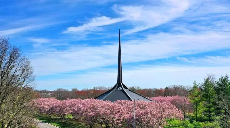 Columbus hosts Finnish dignitaries to see Saarinens' architecture