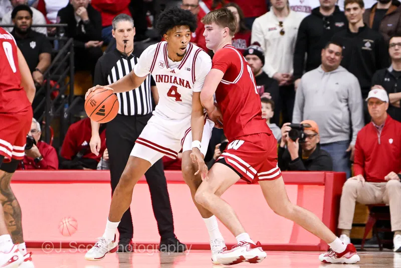 Sam Alexis says he's returning to IU basketball for the 2026-27 season