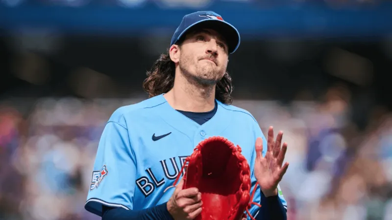 Cubs acquire Kevin Gausman in a trade with the Blue Jays