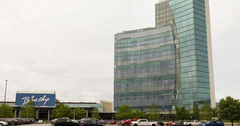 Blue Chip Casino slot attendants unionize, join Teamsters