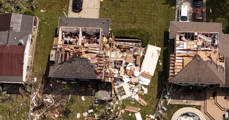 Lansing mayor issues proclamation of disaster amidst storm recovery efforts
