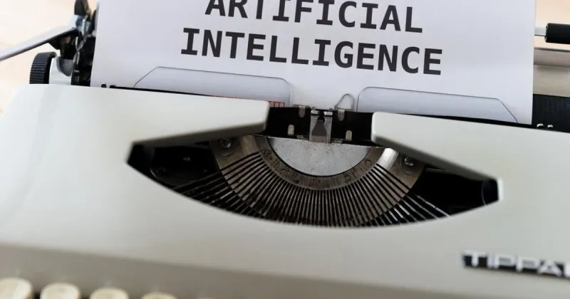 Did a robot write that? Study suggests people prefer AI authors
