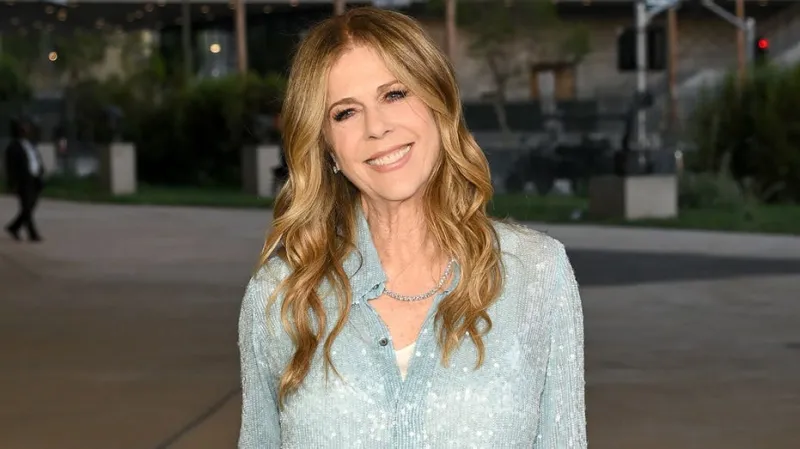 Rita Wilson ignored her mother's old-school marriage advice, and it led her to Tom Hanks