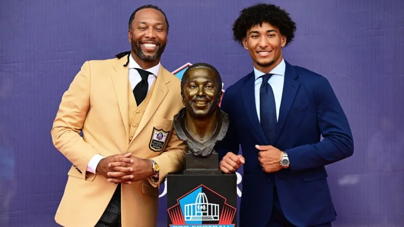 Devin Fitzgerald presents father Larry for Hall of Fame induction