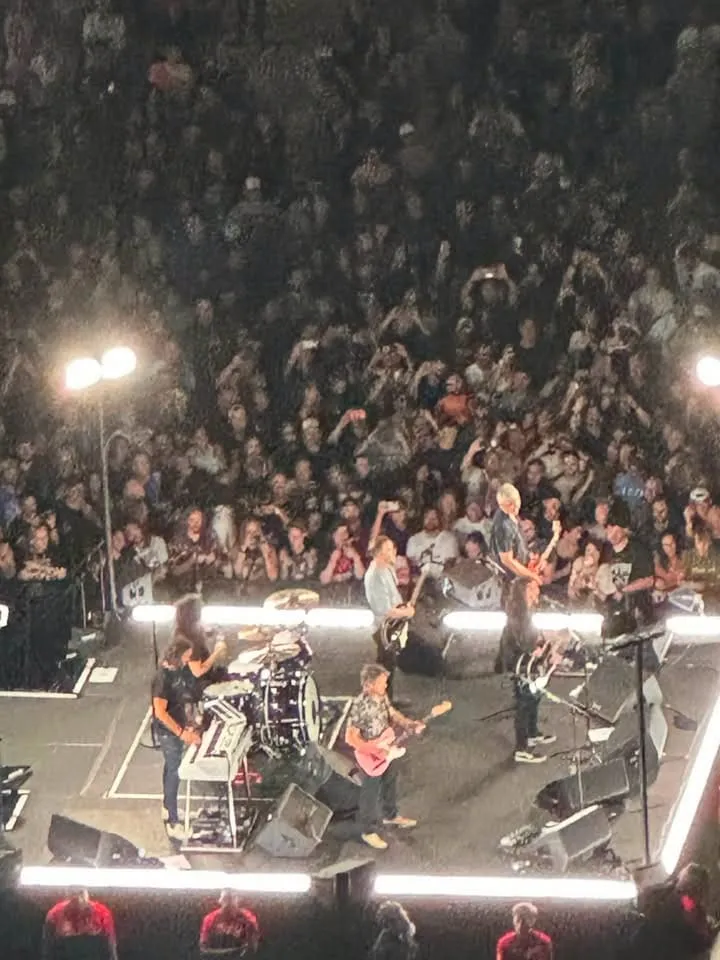 Foo Fighters play an awesome 3 hour show at Soldier Field Saturday night