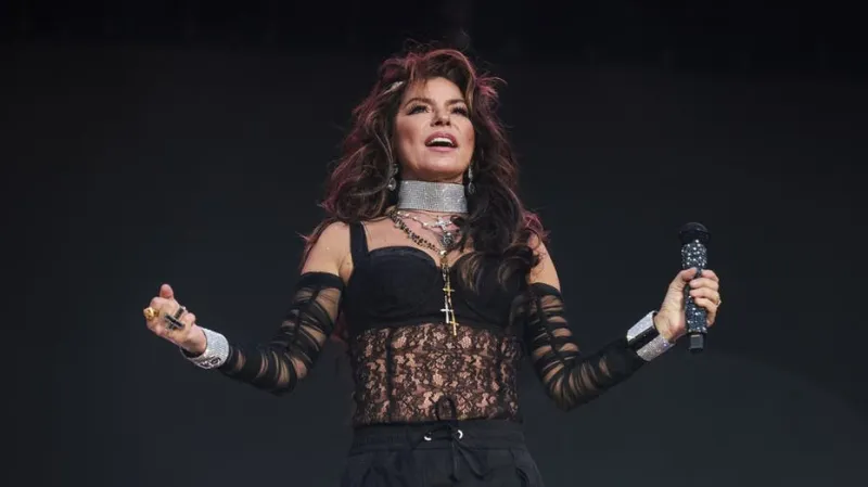 Shania Twain confronts longstanding narrative that her music promotes man-hating