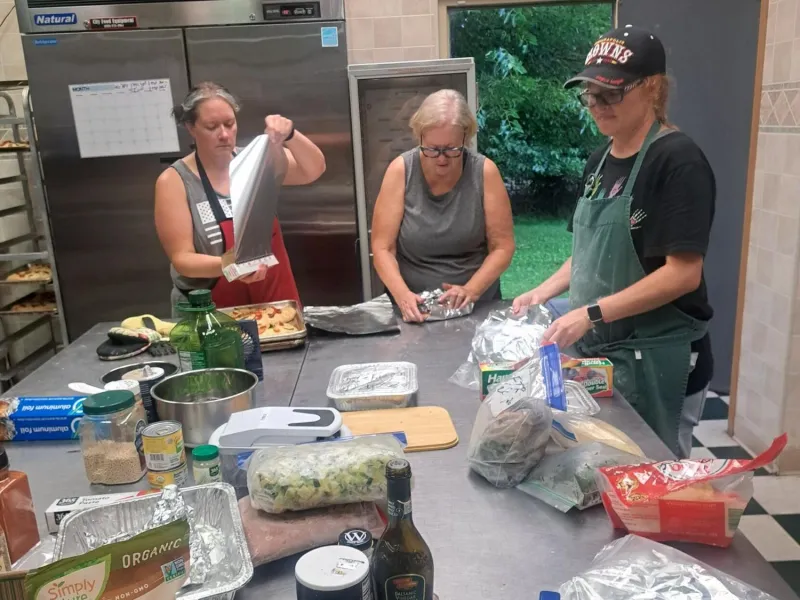 Valpo Volunteers | Feed the Region cooks up a storm for storm relief