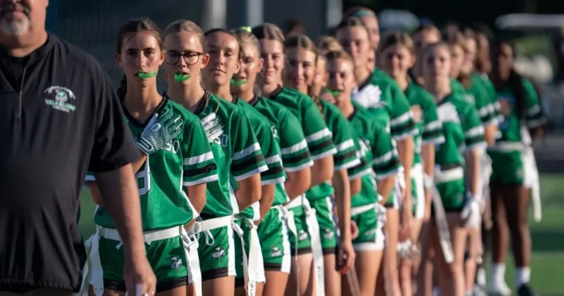 Girls flag football is booming. Here's what to know about the sport in NWI this fall