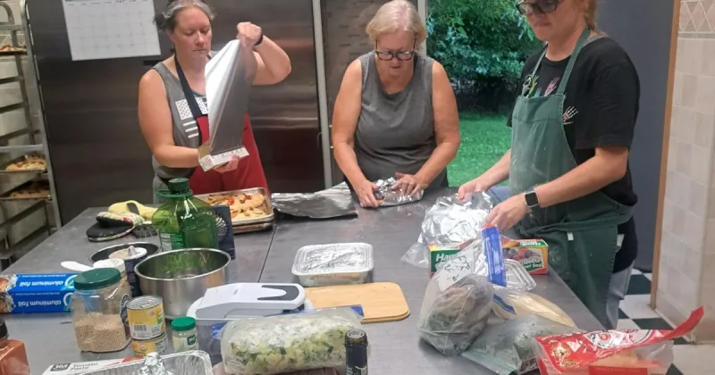 FREE TO READ | NIPSCO hosts free meals, water, device charging across Northwest Indiana