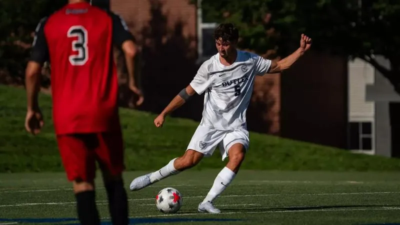 Bulldogs Fall in 2026 Season Opener