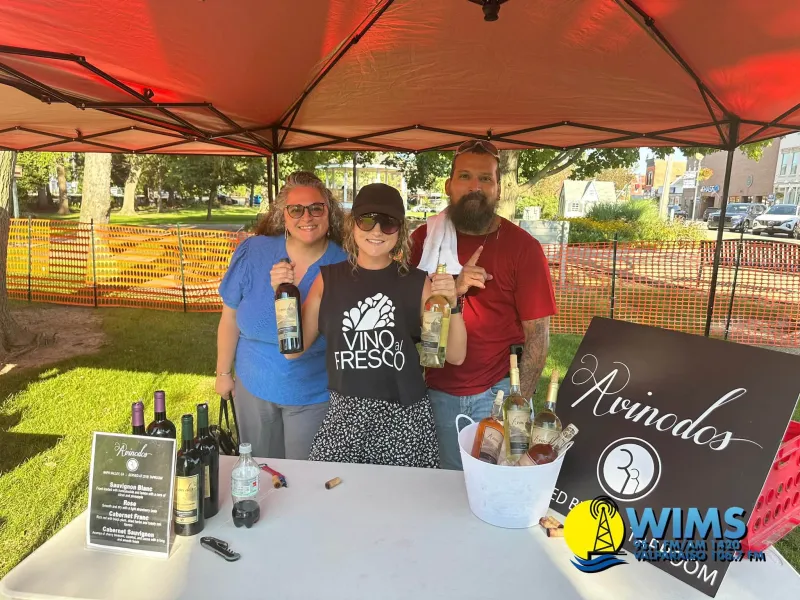 Wonderful Evening at Vino al Fresco in Chesterton with the Duneland Chamber of Commerce