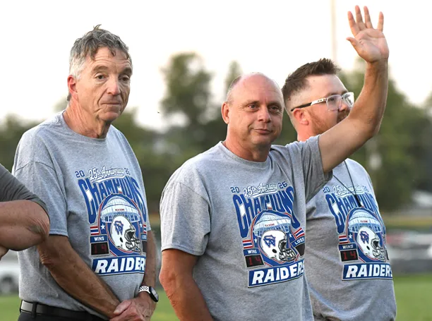 2001 state champs honored