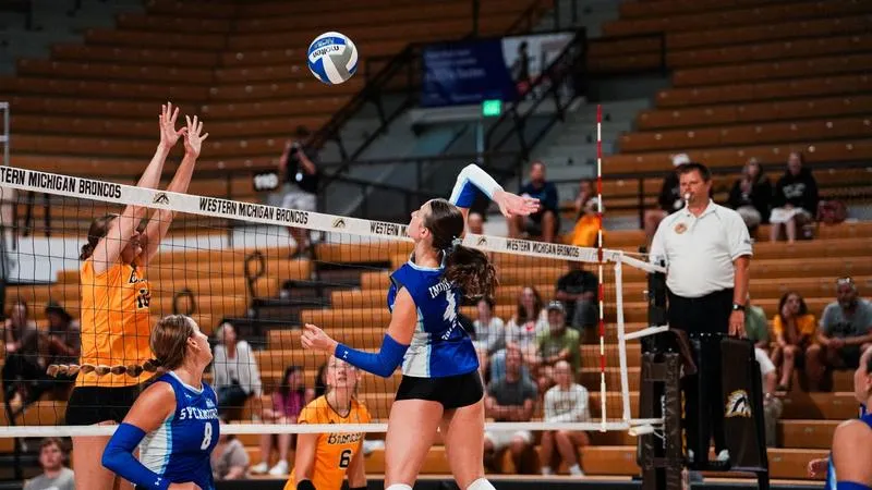 Sycamore Volleyball concludes Western Michigan Tournament 2-1 following Sunday loss to WMU