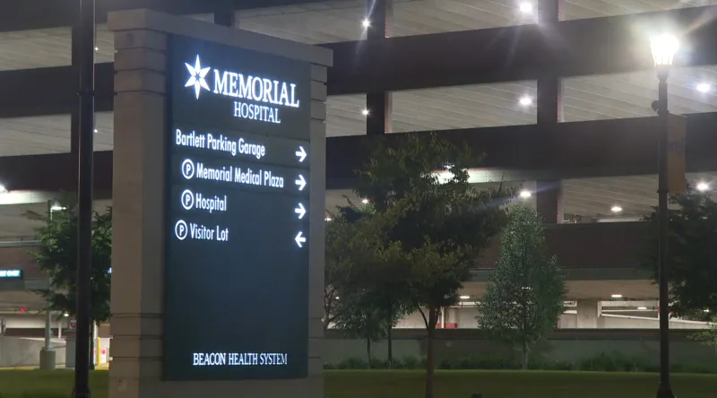 Gunshot victim walks into Memorial Hospital Monday morning