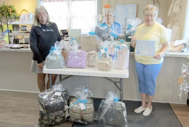 Purse Bingo with the Psi Otes on Monday, Sept. 18