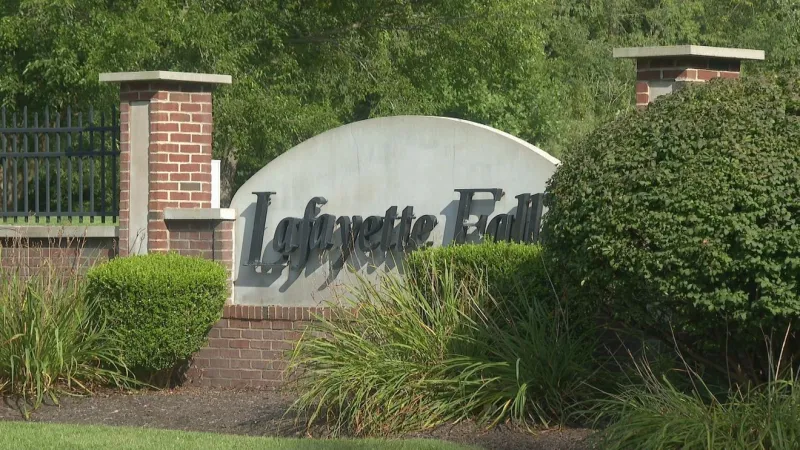 Fire officials weigh in on safety concerns at Lafayette Fall Neighborhood in South Bend