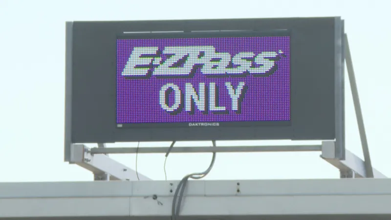 Overnight Toll Road exit plaza closure begins in Elkhart