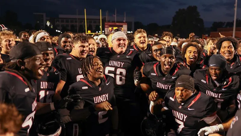 Hounds Welcome Oilers Saturday In Top-15 Clash