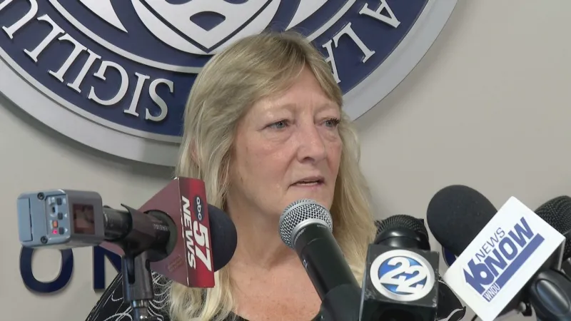 Iris Seabolt exonerated after 19 years behind bars for murder she didn't commit