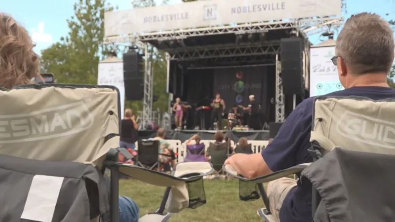 Rock & Relief concert in Noblesville helps flood victims