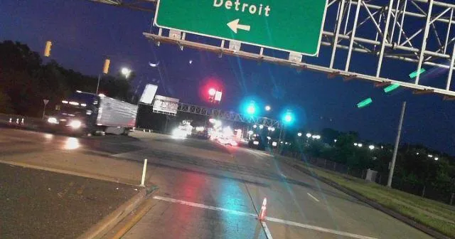 Tuesday morning crash closes 3 lanes of EB 94 in Gary