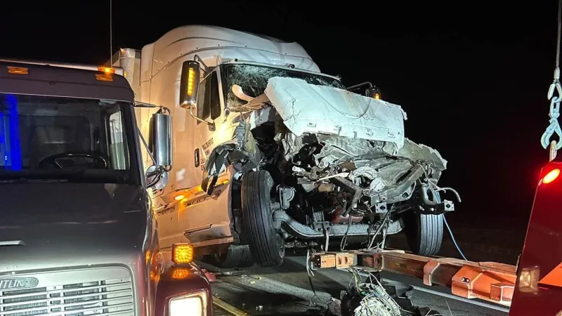Two semis crash on Toll Road, traffic reduced to one lane near Middlebury
