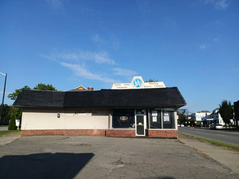 Longtime local photography business McDonald Studio to close