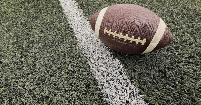 Turf battle in the NFL: Natural vs. artificial grass