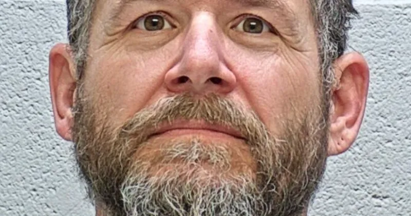Accused official challenges former investigator's credibility