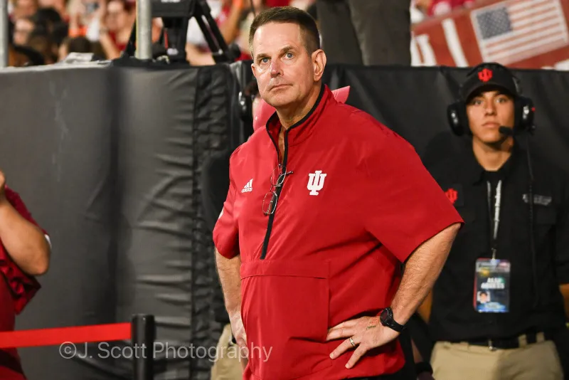 Video: IU football coach Curt Cignetti joins Don Fischer for weekly radio show