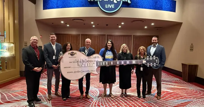 Hard Rock Casino donates $25,000 to support suicide prevention walk in Northwest Indiana