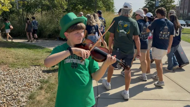 Fans ready for Notre Dame football home opener!