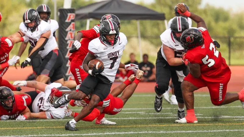 Comeback Bid Falls Short at Davenport