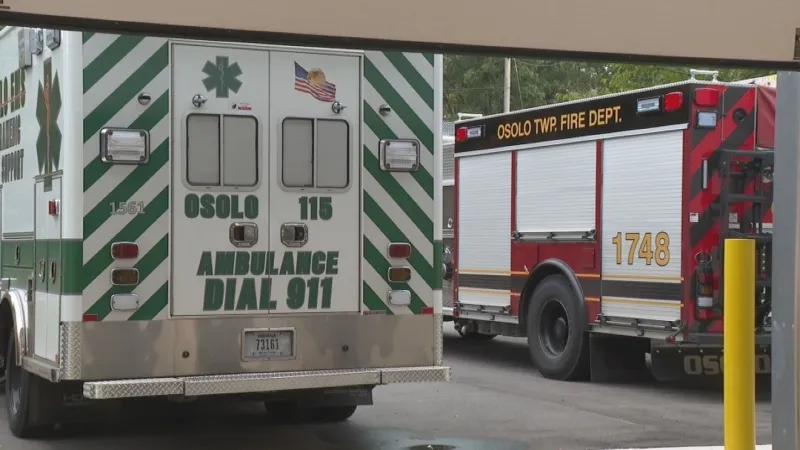 Emergency crews complete training exercise on Simonton Lake