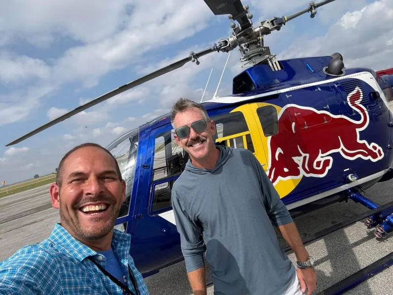 This Red Bull Pilot Flipped Me Upside Down in a Helicopter
