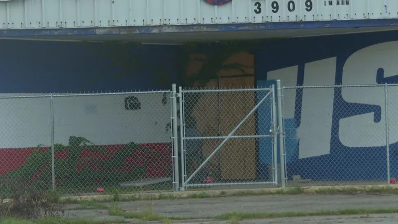 Former USA Skate Center building in Mishawaka could house multiple new tenants