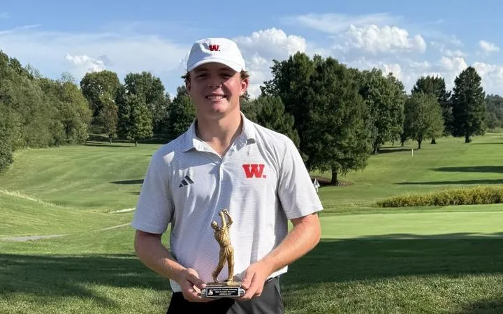 Dellinger Named NCAC Men's Golf Athlete of the Week