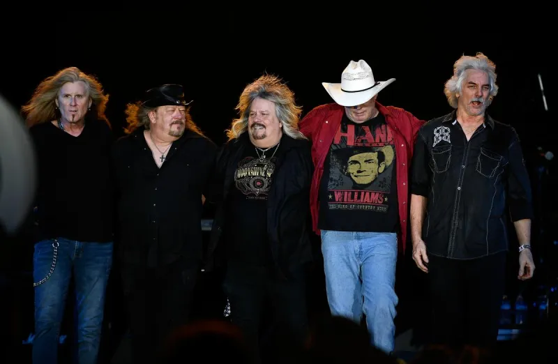 Southern Rock Legends Spotted Passing Through Evansville
