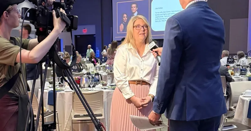 Eshbach shares story of hope at Cancer Services tribute dinner