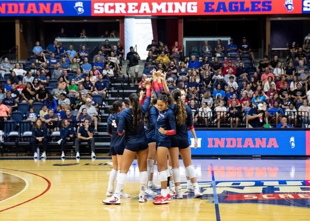 USI Volleyball set to host the second annual Battle for the Lloyd match against UE