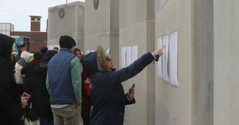 Veterans' names to be installed at memorial in spring