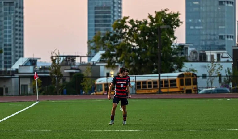 USI falls in trip to Nashville